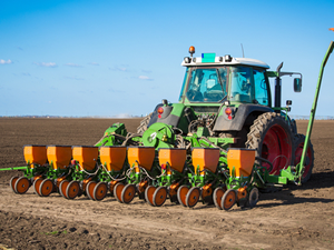 AGRICULTURAL MACHINES